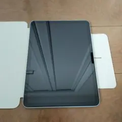 Item thumbnail for item dc195b87-3cac-49e0-a563-48fe17592de6