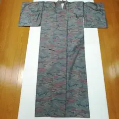 色大島の着物 大島紬 レトロ 古布 黒 絹 60H493