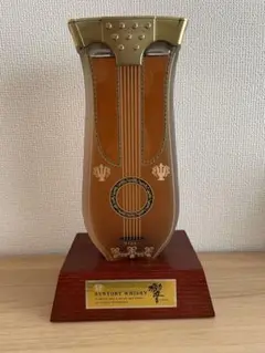 サントリー　響　リラギター　楽器ボトル　未開封 サントリー - サントリーウィスキー 響 リラギターボトル 楽器