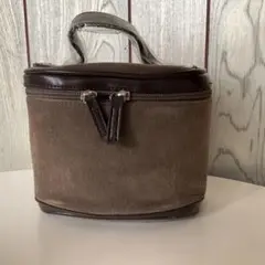 化粧ポーチ　茶色