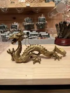 龍の置物