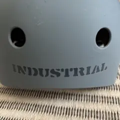 INDUSTRIAL ヘルメット　スケボー　BMX　Mサイズ