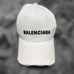 BALENCIAGA ホワイト ベースボールキャップ