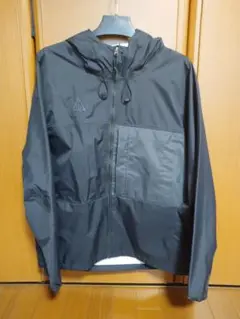Nike ACG ブラック ナイロンジャケット