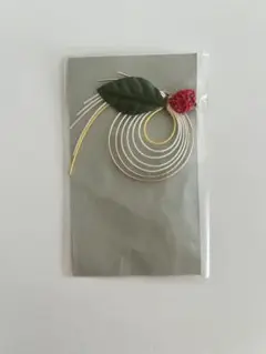 水引　ブローチ　可愛い　キラキラ　安全ピン