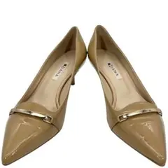 Item thumbnail for item 04824708-a70b-4c30-b71f-137490c29761