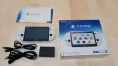 PSVita PCH-2000 ZA22ホワイト 本体 ゲームソフト付き　中古