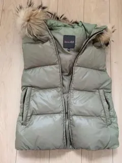 Item thumbnail for item 0c506a1d-3c37-49b3-a5f7-ca86848ec6cf