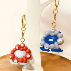 万博　ミャクミャク　キーホルダー　ストラップ　フィギュア　ガチャガチャ　2体