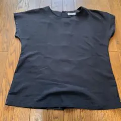 黒のクルーネックTシャツ Mサイズ相当