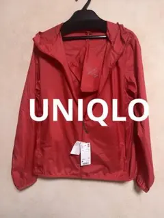 ♡UNIQLOポケッタブルUVカットパーカーM 新品未使用タグ付♡