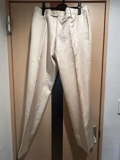 GUCCI クリーム色 スラックス