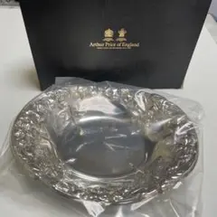 Item thumbnail for item 2b3bab45-1f88-49c4-8d0c-acf5c2552881