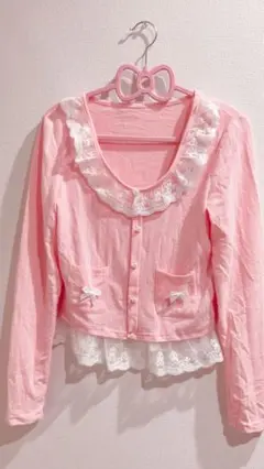 フリル付きピンク長袖トップス SHEIN