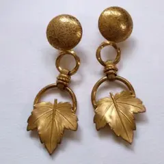 Item thumbnail for item ef22e187-4714-4089-b1b9-96c452e9d80b