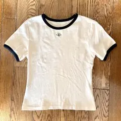 MODEST MOOD Tシャツ