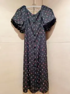 LlilyBrown リリーブラウン レトロ柄ワンピース