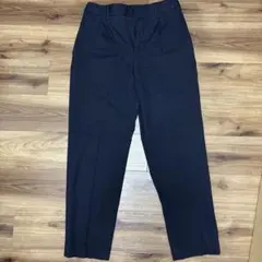 【送料込/匿名発送】メンズ タックテーパードパンツ ネイビー