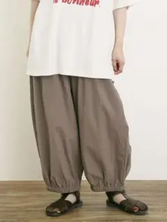綿麻平織りウエスト切替ギャザーバルーンパンツ