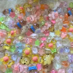 デコパーツ　かわいい　ラメ　ビーズ　プラパーツ　動物　キャラクター　新品