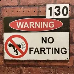 NO FARTING WARNING おなら禁止《130》ブリキ 看板 レトロ風