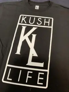 KUSHLIFE ブラック Tシャツ M