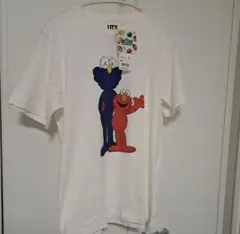 【新品】UNIQLO × KAWS xセサミストリートUT コラボT　Mサイズ