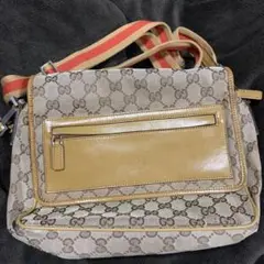 GUCCIショルダーバッグ
