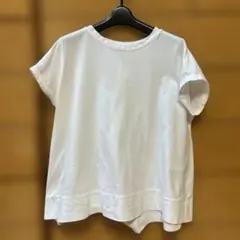 ella-selectshopホワイト 半袖Tシャツ