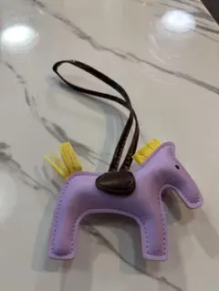 馬型レザーチャーム 紫
