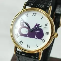 稼働品 パープルなリスの腕時計