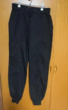 Item thumbnail for item 350386bf-253e-4d4b-b46f-ce9e77918306