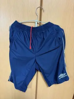 [即時購入OK]UMBRO ネイビー ハーフパンツ