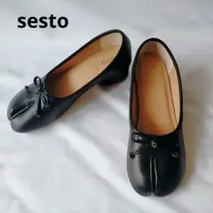 ㊽【良品】sesto　足袋パンプス　リボン　ブラック　24cm