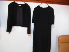 礼服