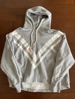 美品トリーバーチ金ボタン フード付き パーカー ネイビー　Tory Burch 美品トリーバーチ金ボタン フード付き パーカー ネイビー Tory