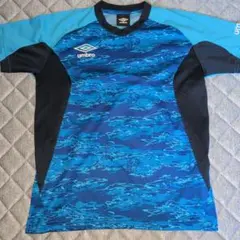 umbro 迷彩柄 プラクティスシャツ 　160㌢