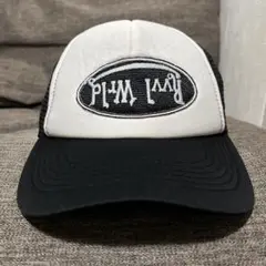 rvvl wrld メッシュキャップ　レア品