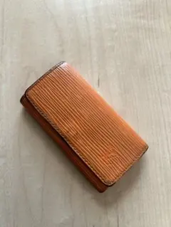 ルイヴィトン　エピ　オレンジ キーケース
