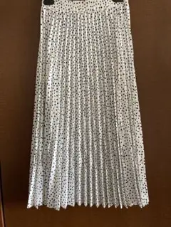 アーモワールカプリス　ホワイト・ネイビー ドット プリーツスカート