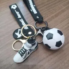 サッカーシューズ・ボール キーホルダー