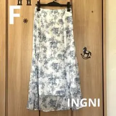 タグ付き未使用品！FイングINGNI後ろ編み上げロングスカート