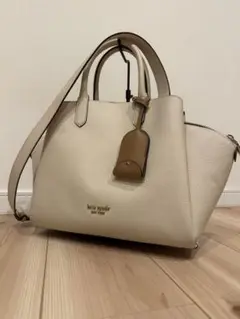 ケイトスペード　ショルダーバッグ 2way レザー　シボ革　アベニュー　ベージュ