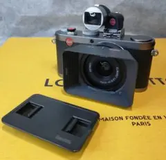nosonoso。Leica X1 ライカ　ウッドグリップ付き。 nosonoso様専用。Leica X1 ライカ ウッドグリップ付き。 - メルカリ