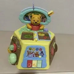 ディズニーベイビー　くまのプーさん知育玩具