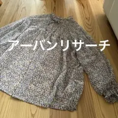 美品⭐️値下げ⭐️アーバンリサーチ　小花柄ブラウス　紫ピンク　透ける素材