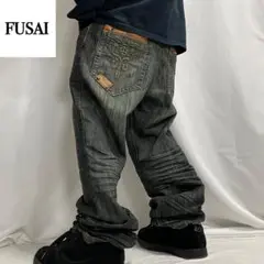 Item thumbnail for item c5365a8b-a3d3-4df7-b8f8-28fe665f7e3b
