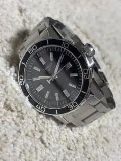 【美品】TISSOT クォーツ 腕時計 ブラック　スーパースポーツ