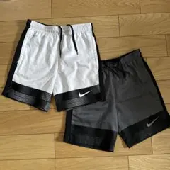 NIKE 白・グレー　ハーフパンツ　ジュニアSサイズ