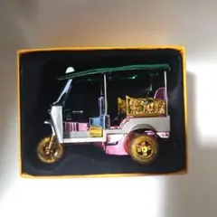 タイタクシー　トゥクトゥク　新品未使用